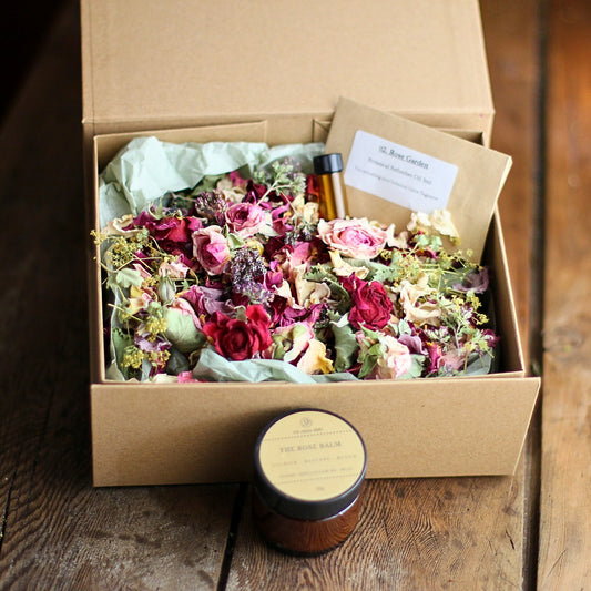 The Rose Lover's Gift | Natural Rose Gift Set